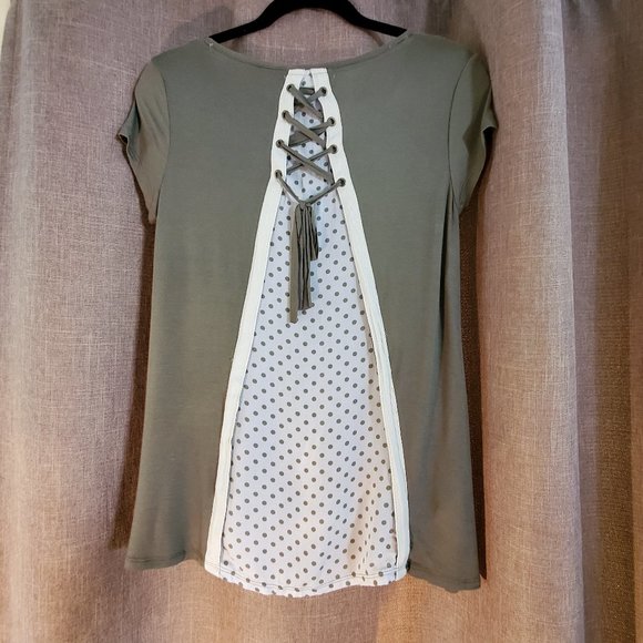 Polkadots & Lace Top - Picture 5 of 6